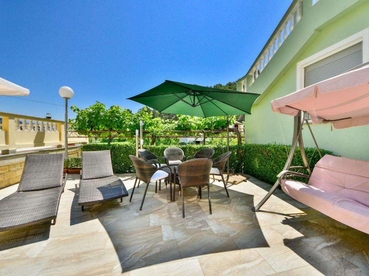 Apartment Olga-1 By Interhome Banjol Екстер'єр фото